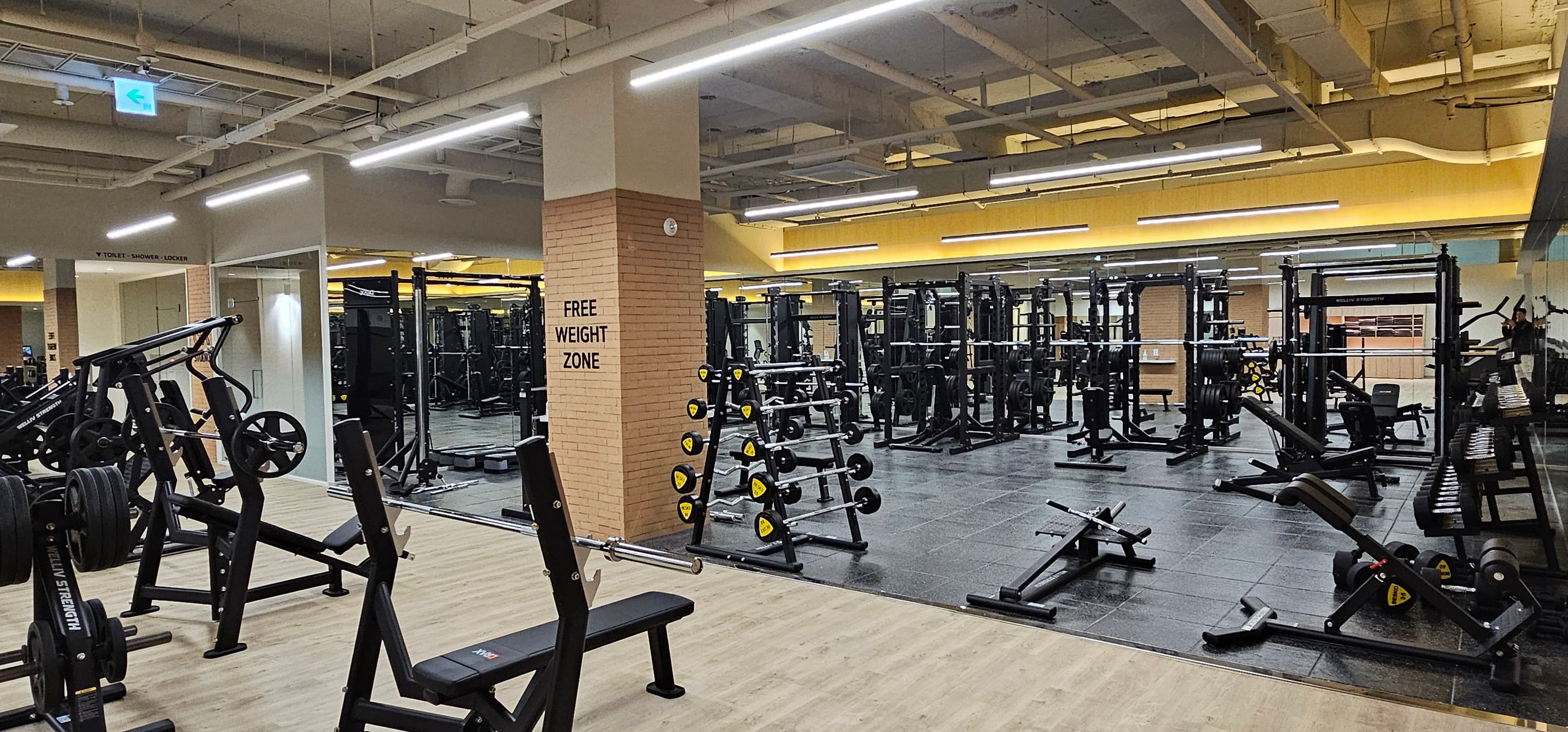 스타스파앤휘트니스